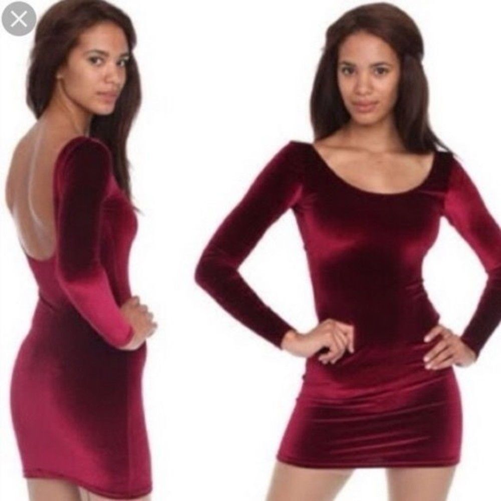 Tobi Burgundy Velvet Bodycon Dress